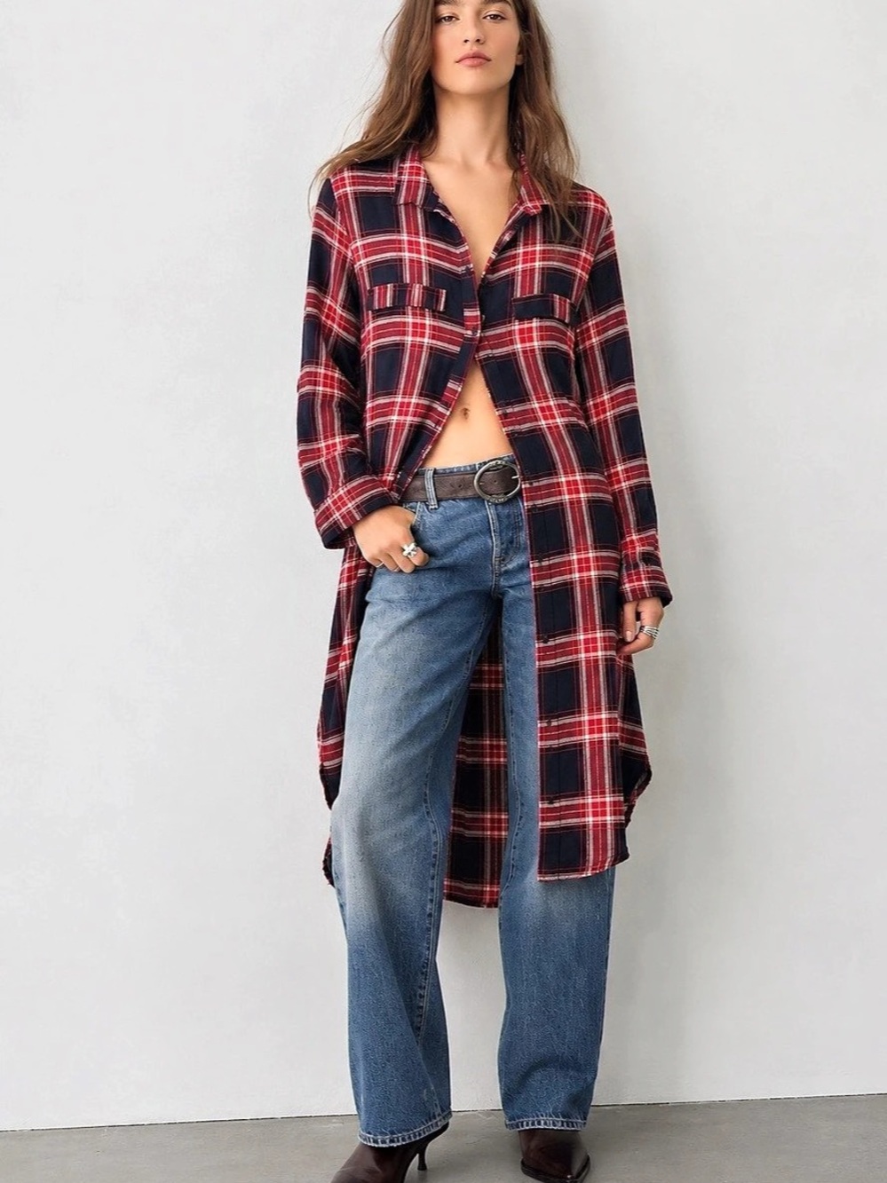 489. Papillon Plaid Button Down in Red & Black Size Small Like New